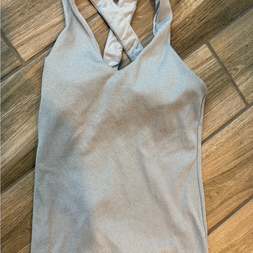 ALO Yoga Gray Crisscross Tank Top